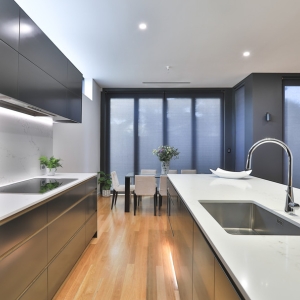 College St 05